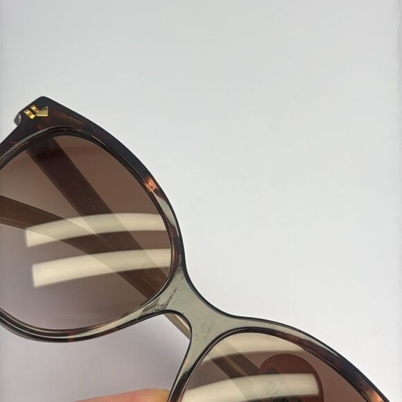 Brand New 2025 PRADA Women Sunglasses PR 22ZS Authentic Italy - Picture 8 of 8
